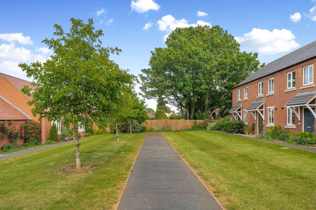 Pargeter Close Adderbury